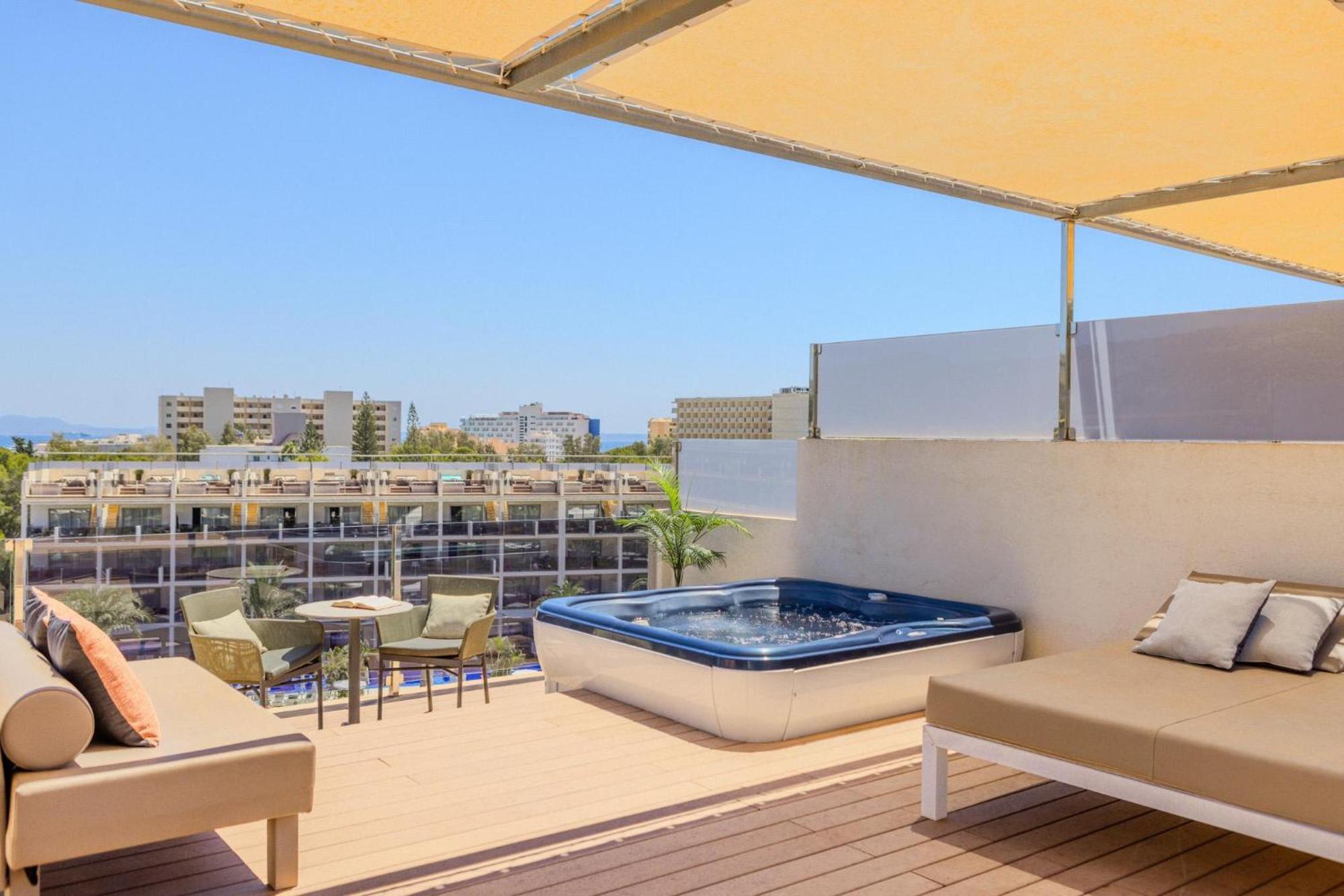 Zafiro Palace Palmanova Εξωτερικό φωτογραφία