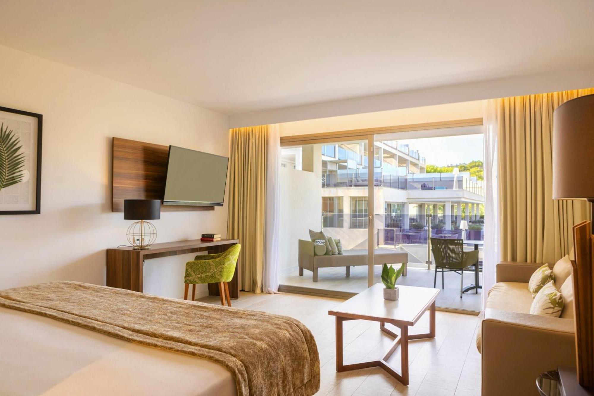 Zafiro Palace Palmanova Εξωτερικό φωτογραφία