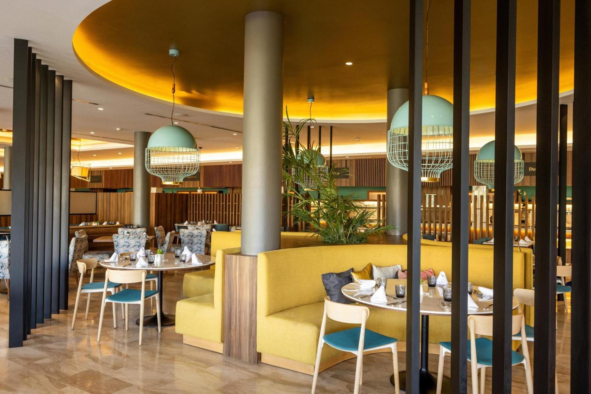 Zafiro Palace Palmanova Εξωτερικό φωτογραφία